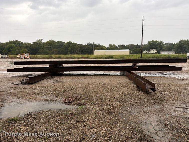 image for item ES1117 (4) I-beams
