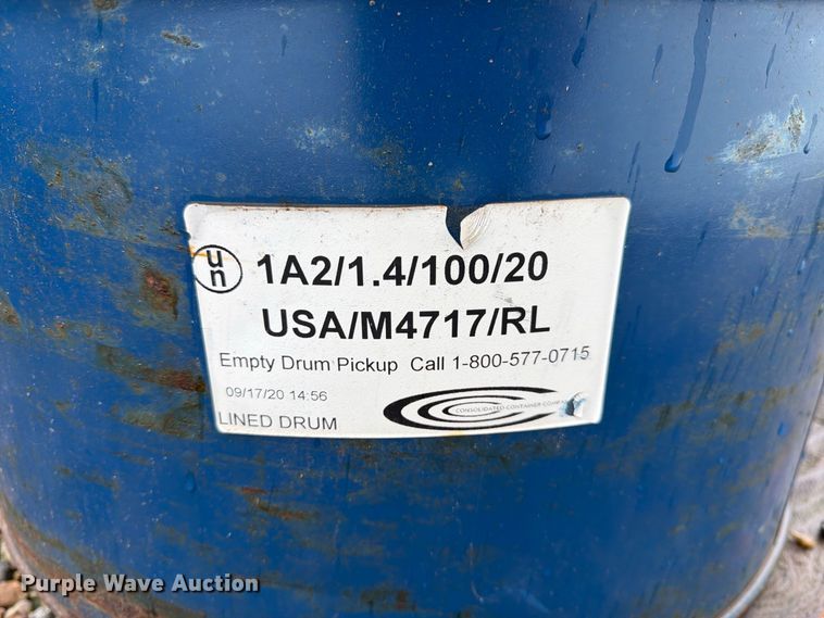 image for item ES1129 (6) barrels of road marking paint