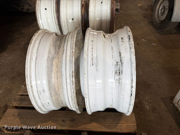 image for item ES1140 (2) wheels