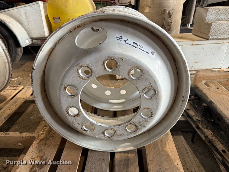 image for item ES1140 (2) wheels