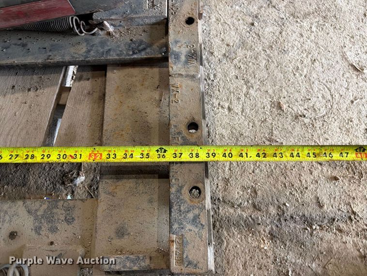 image for item ES1141 Fontaine fifth wheel plate