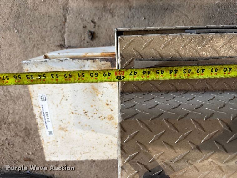image for item ES1142 (2) toolboxes