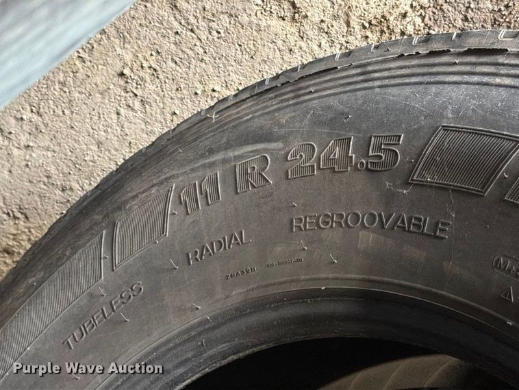 image for item ES1143 (3) Uniroyal RD30 11R24.5 tires