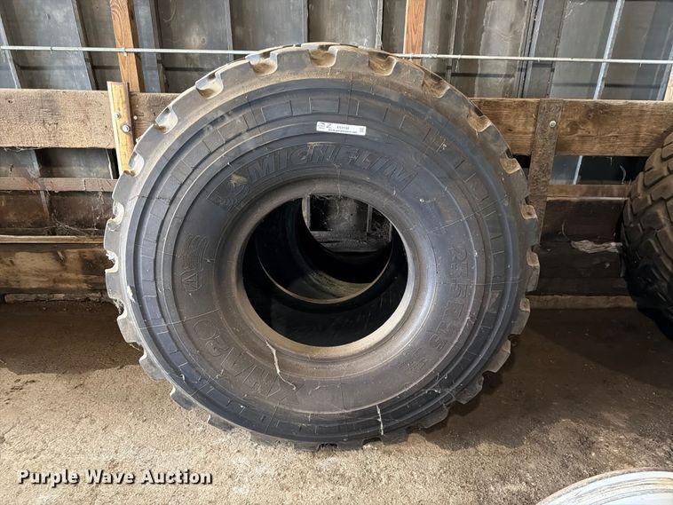 image for item ES1144 (2) 23.5R25