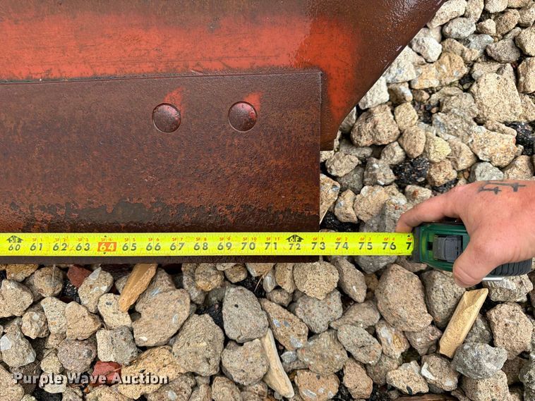 image for item ES1150 Henke V-plow