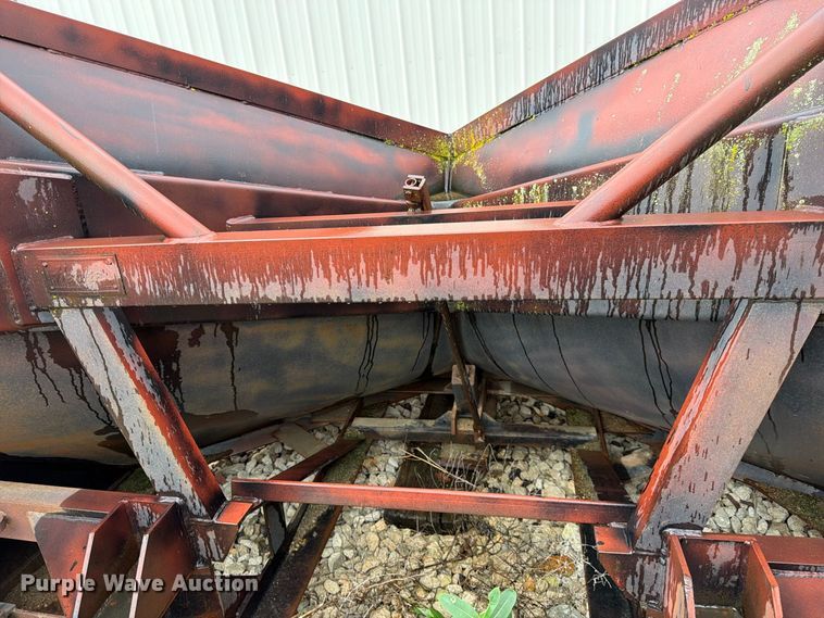 image for item ES1150 Henke V-plow