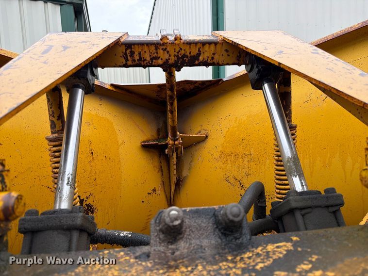 image for item ES1151 Omsteel 880 V-plow