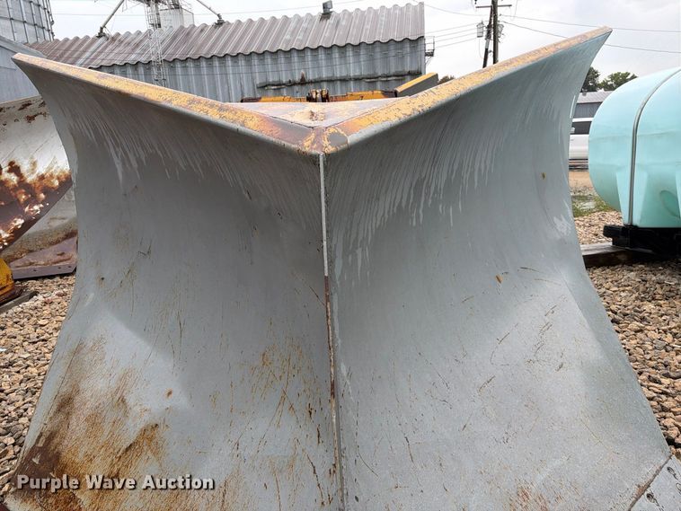image for item ES1151 Omsteel 880 V-plow