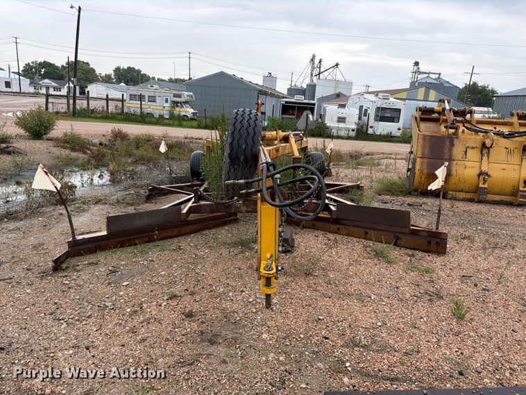 image for item ES1152 Land leveler