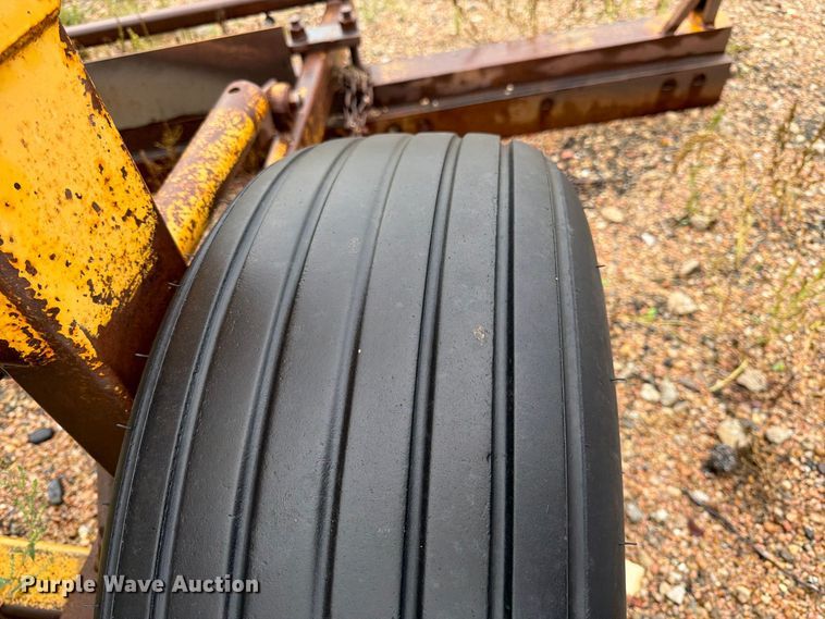 image for item ES1152 Land leveler