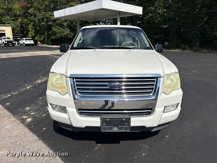 image for item ET8672 2008 Ford Explorer SUV