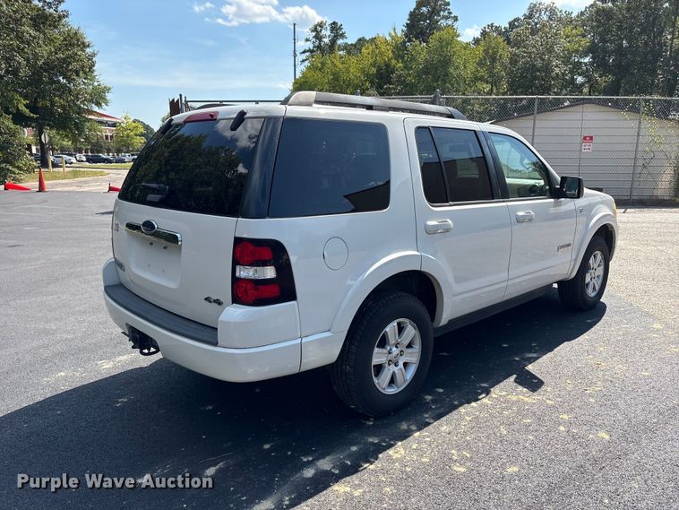 image for item ET8672 2008 Ford Explorer SUV