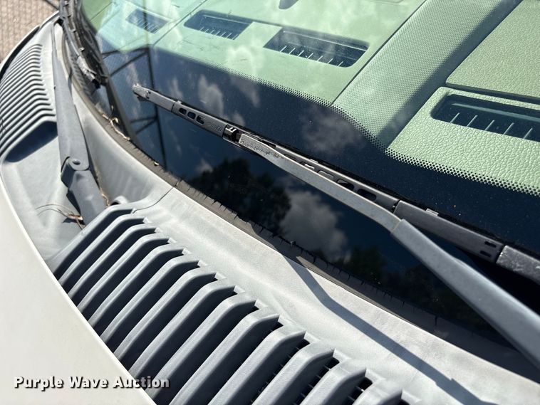 image for item ET8672 2008 Ford Explorer SUV