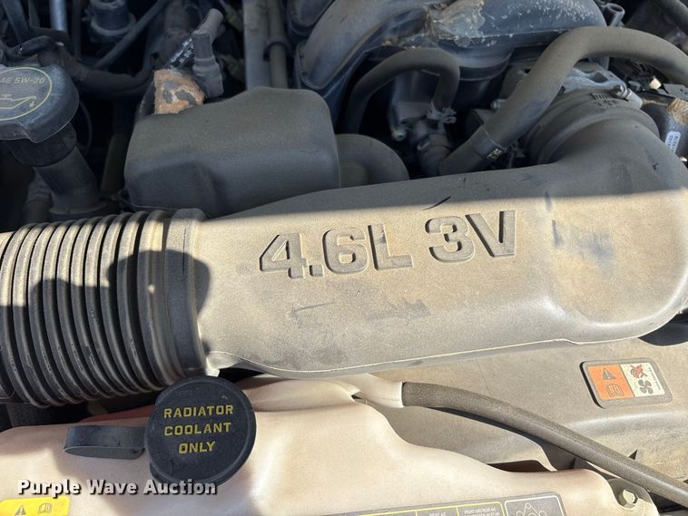 image for item ET8672 2008 Ford Explorer SUV