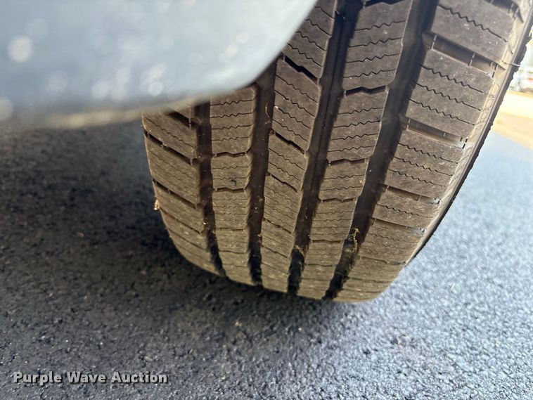 image for item ET8672 2008 Ford Explorer SUV