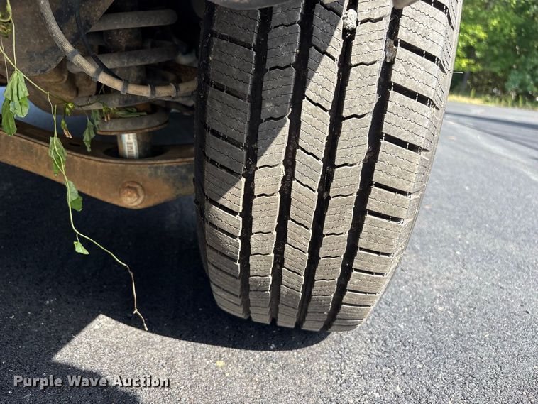 image for item ET8672 2008 Ford Explorer SUV