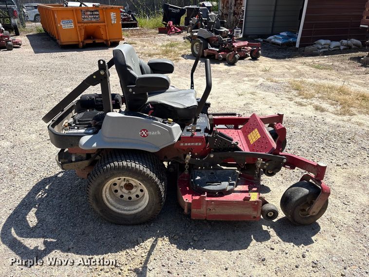 image for item ET8674 Exmark Lazer Z ZTR lawn mower