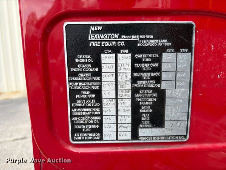 image for item ET8679 2000 Freightliner FL112 pumper fire truck