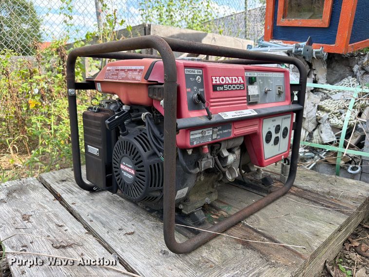 Honda EM 5000s generator