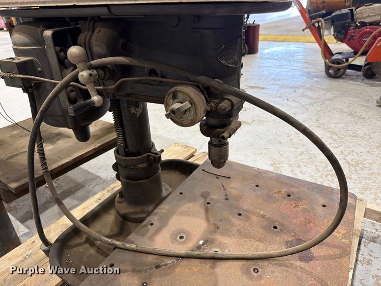 image for item EW5039 Drill press