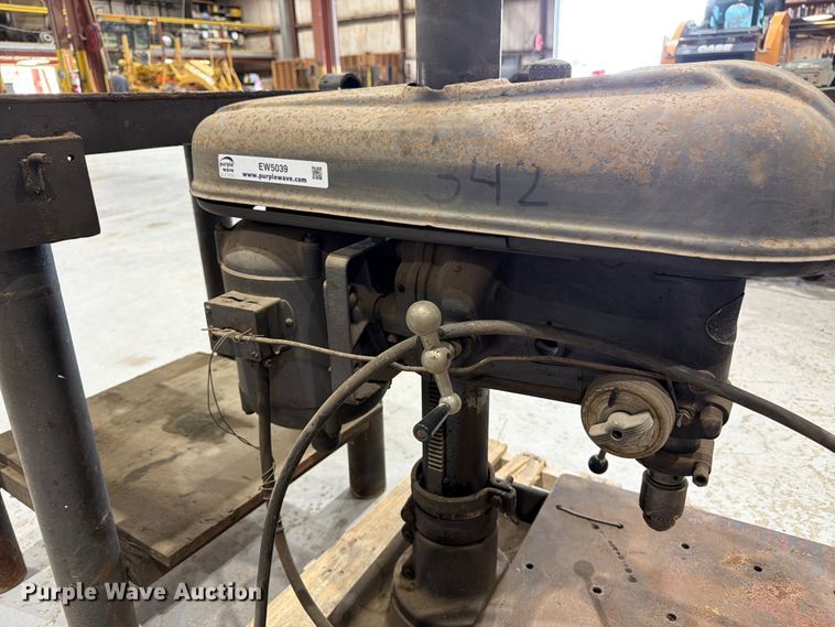 image for item EW5039 Drill press