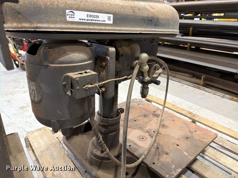 image for item EW5039 Drill press