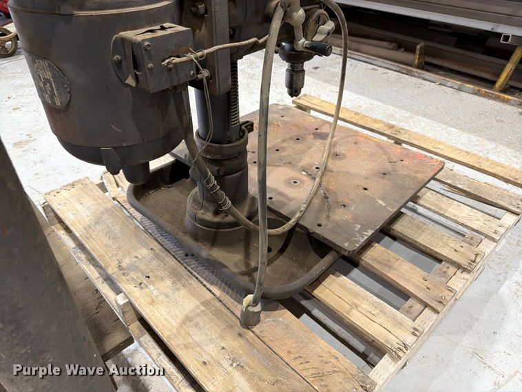 image for item EW5039 Drill press