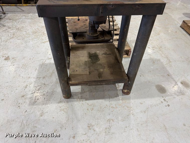 image for item EW5039 Drill press