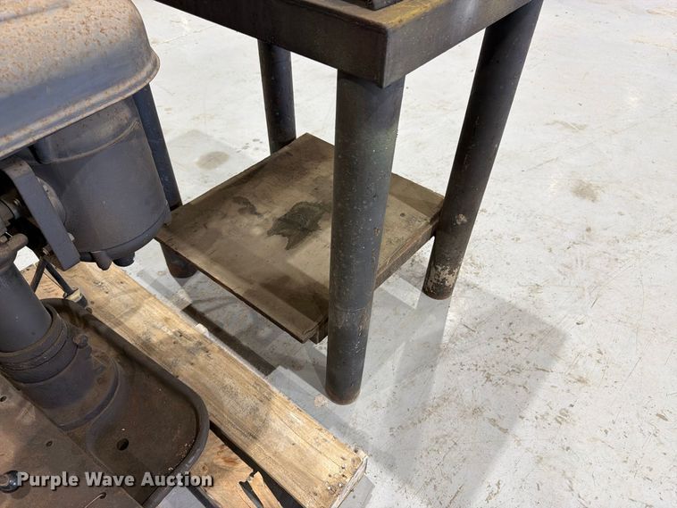 image for item EW5039 Drill press