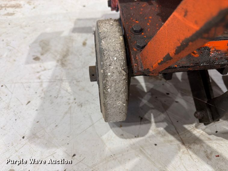 image for item EW5042 Norton Clipper concrete saw