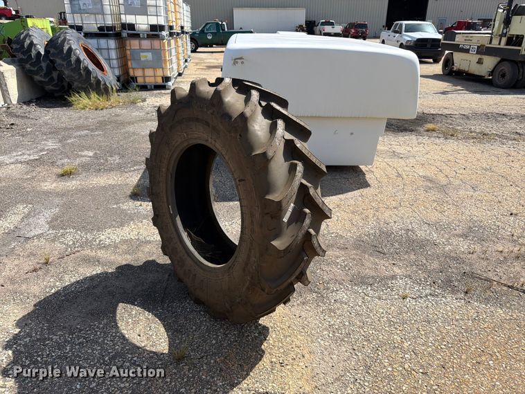 image for item EW5047 Performer 85 340/85R24 tire