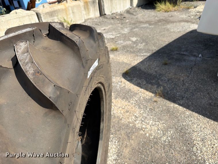 image for item EW5047 Performer 85 340/85R24 tire