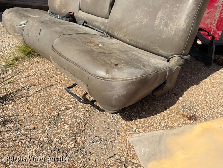 image for item EW5048 Ford pickup truck parts
