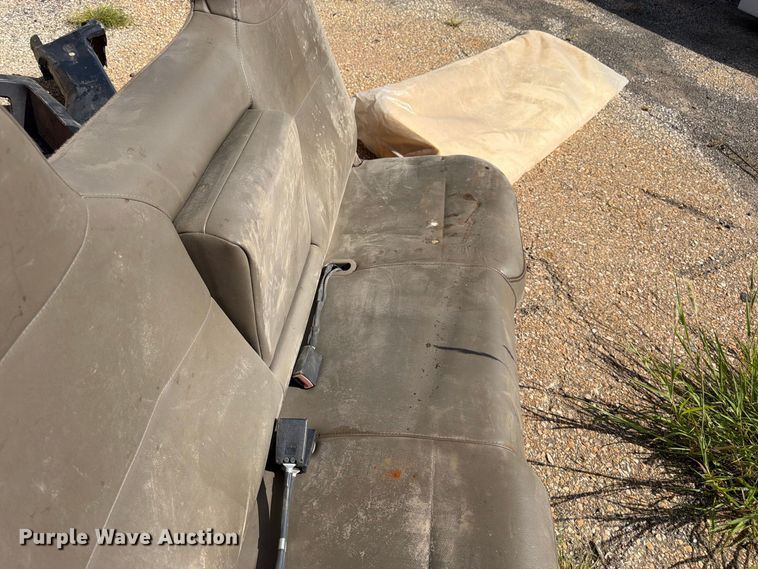 image for item EW5048 Ford pickup truck parts