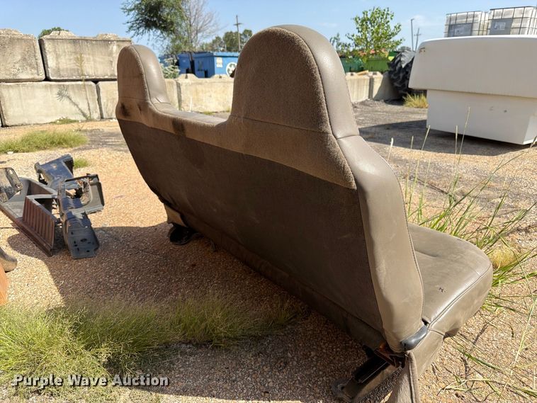 image for item EW5048 Ford pickup truck parts
