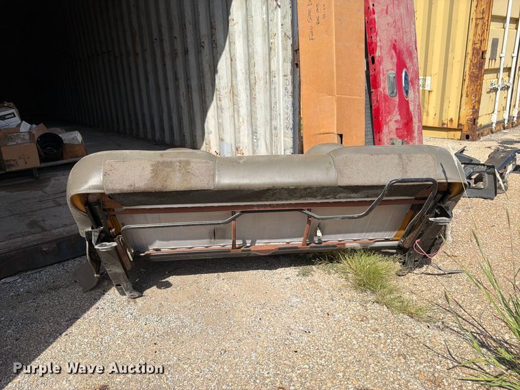 image for item EW5048 Ford pickup truck parts