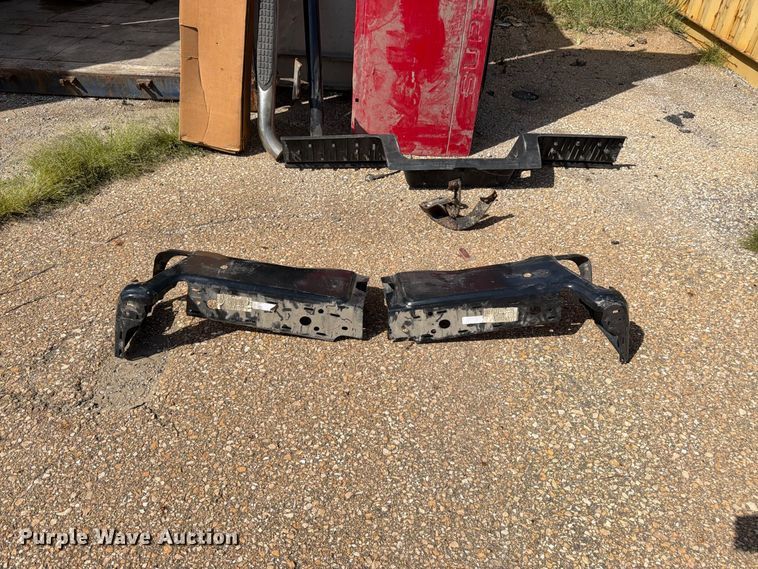 image for item EW5048 Ford pickup truck parts