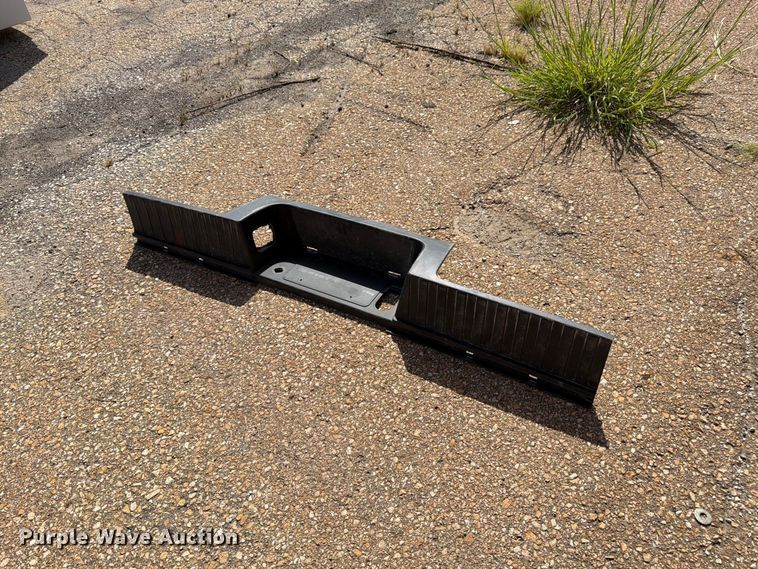 image for item EW5048 Ford pickup truck parts
