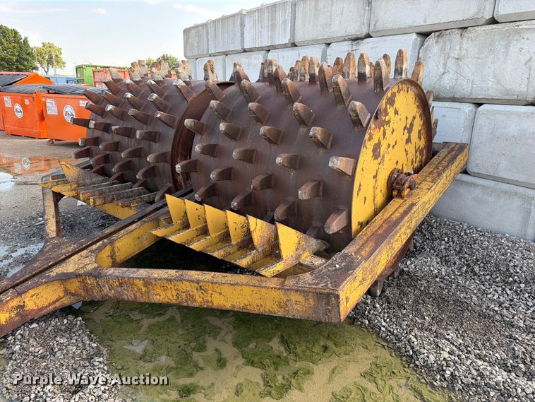 image for item EW5053 Sheepsfoot roller