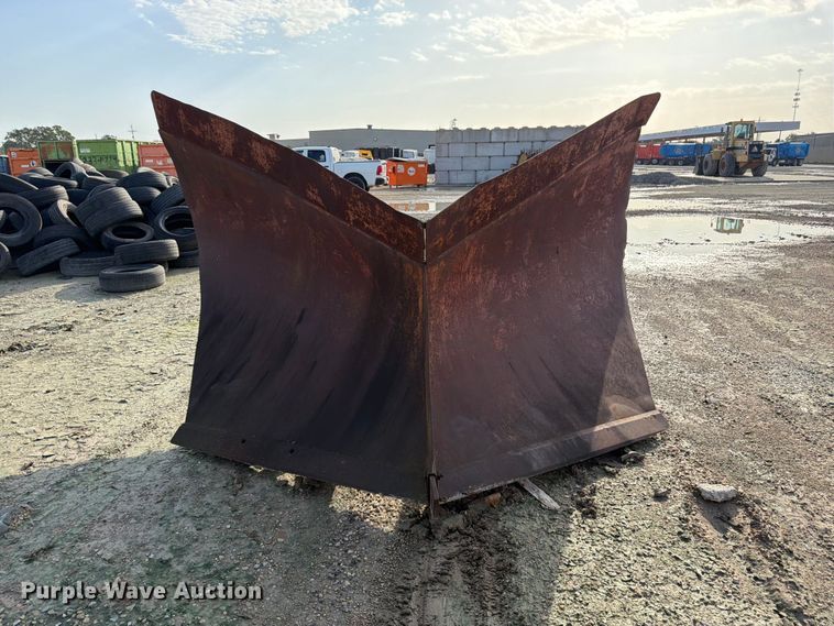 image for item EW5054 V Plow