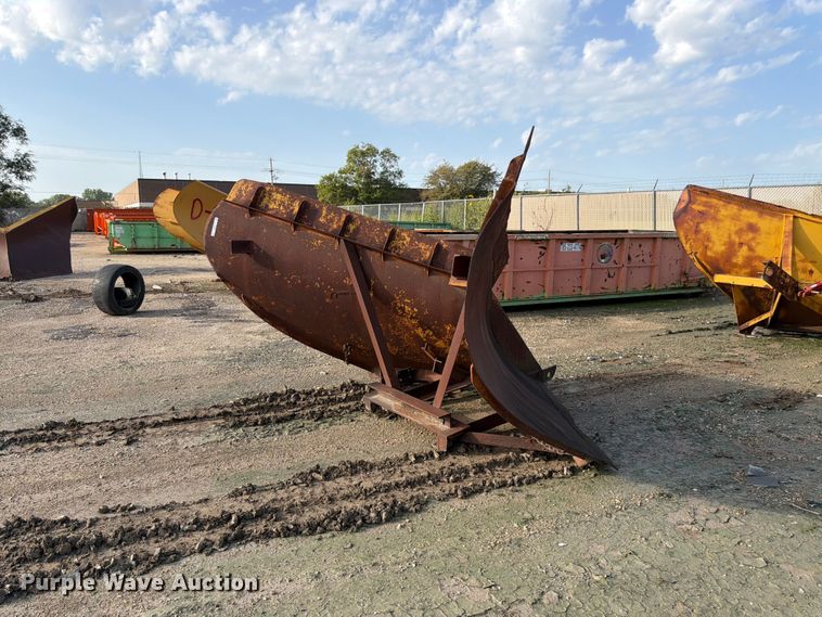 image for item EW5054 V Plow