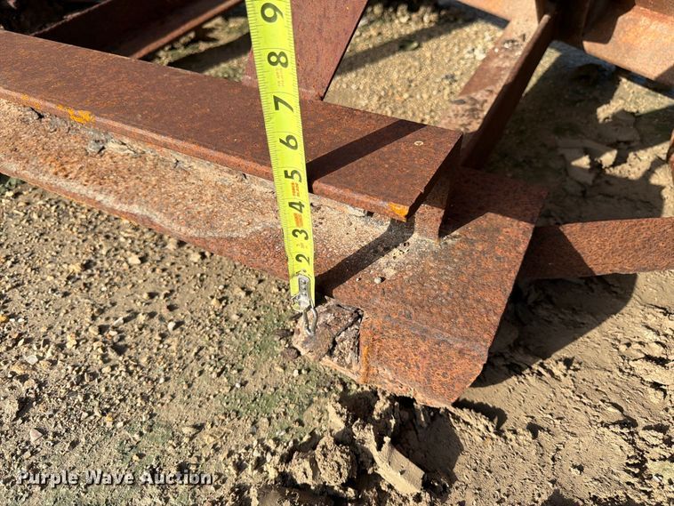 image for item EW5054 V Plow