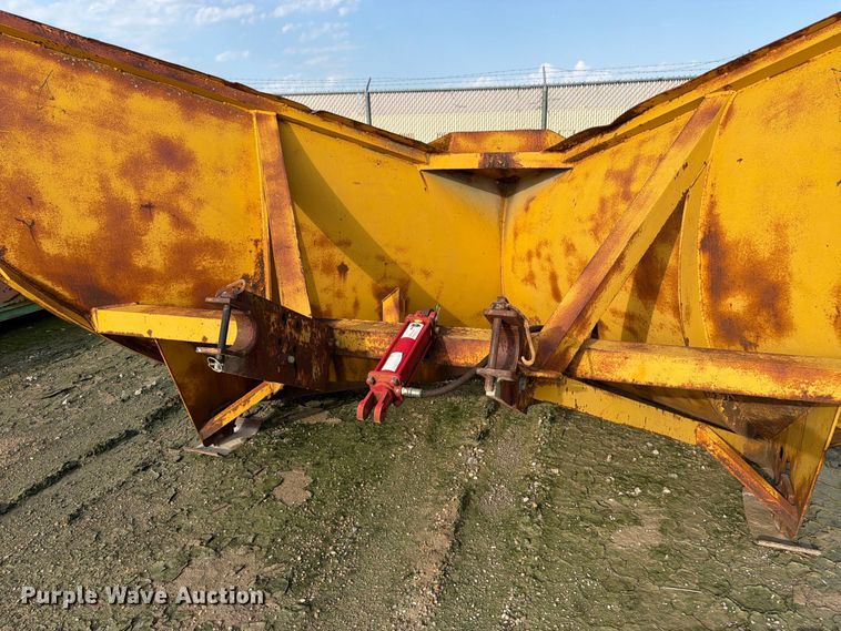image for item EW5055 Balderson BV11 V Plow