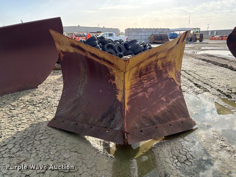 image for item EW5056 Balderson BV30T-47160 V Plow