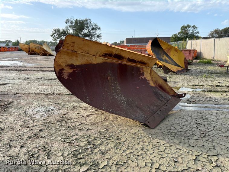 image for item EW5056 Balderson BV30T-47160 V Plow