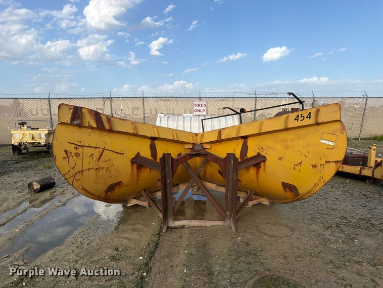 image for item EW5056 Balderson BV30T-47160 V Plow