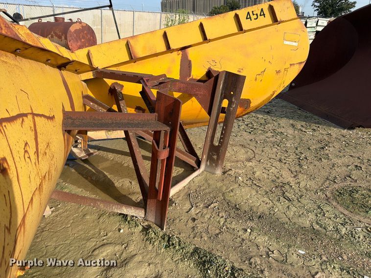 image for item EW5056 Balderson BV30T-47160 V Plow