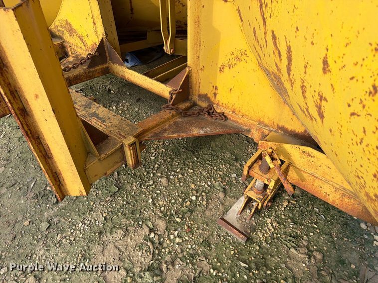 image for item EW5057 1979 Falls V90 V Plow