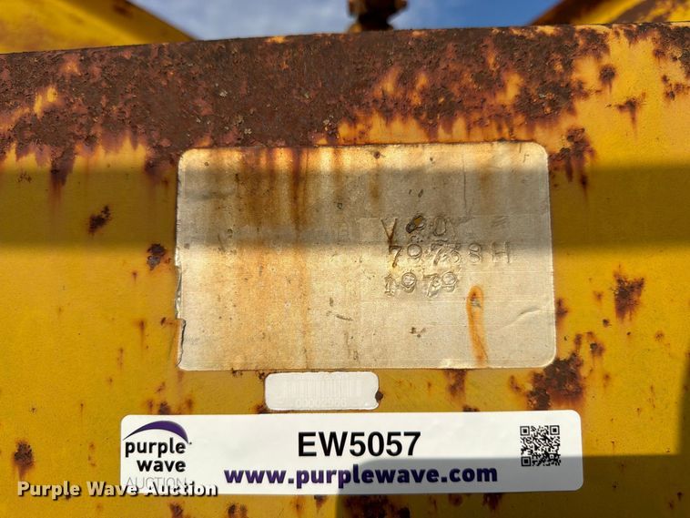 image for item EW5057 1979 Falls V90 V Plow