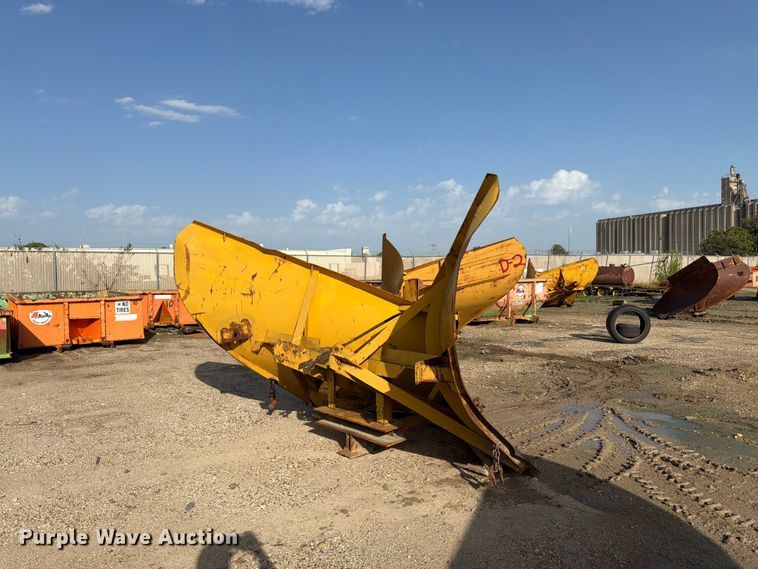 image for item EW5060 Balderson BV11 V Plow